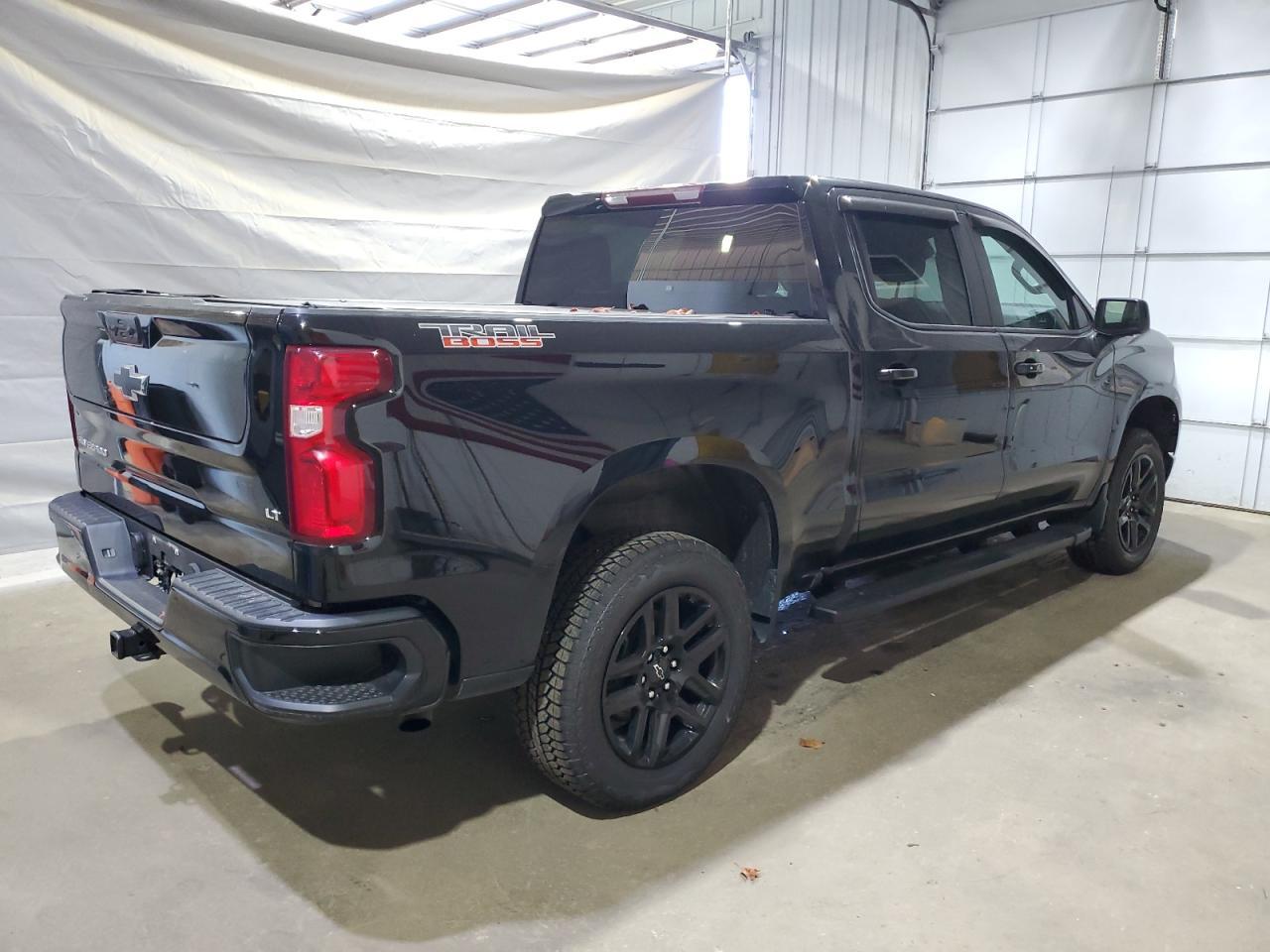 2023 Chevrolet Silverado K1500 Lt Trail Boss - Фото 3