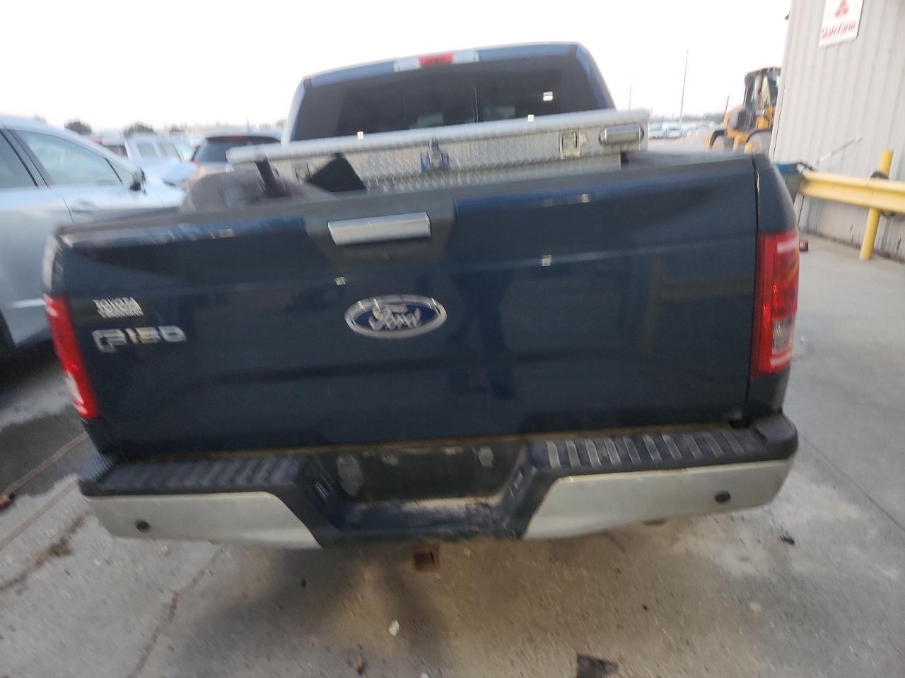 2017 Ford F150 Supercrew - Фото 6