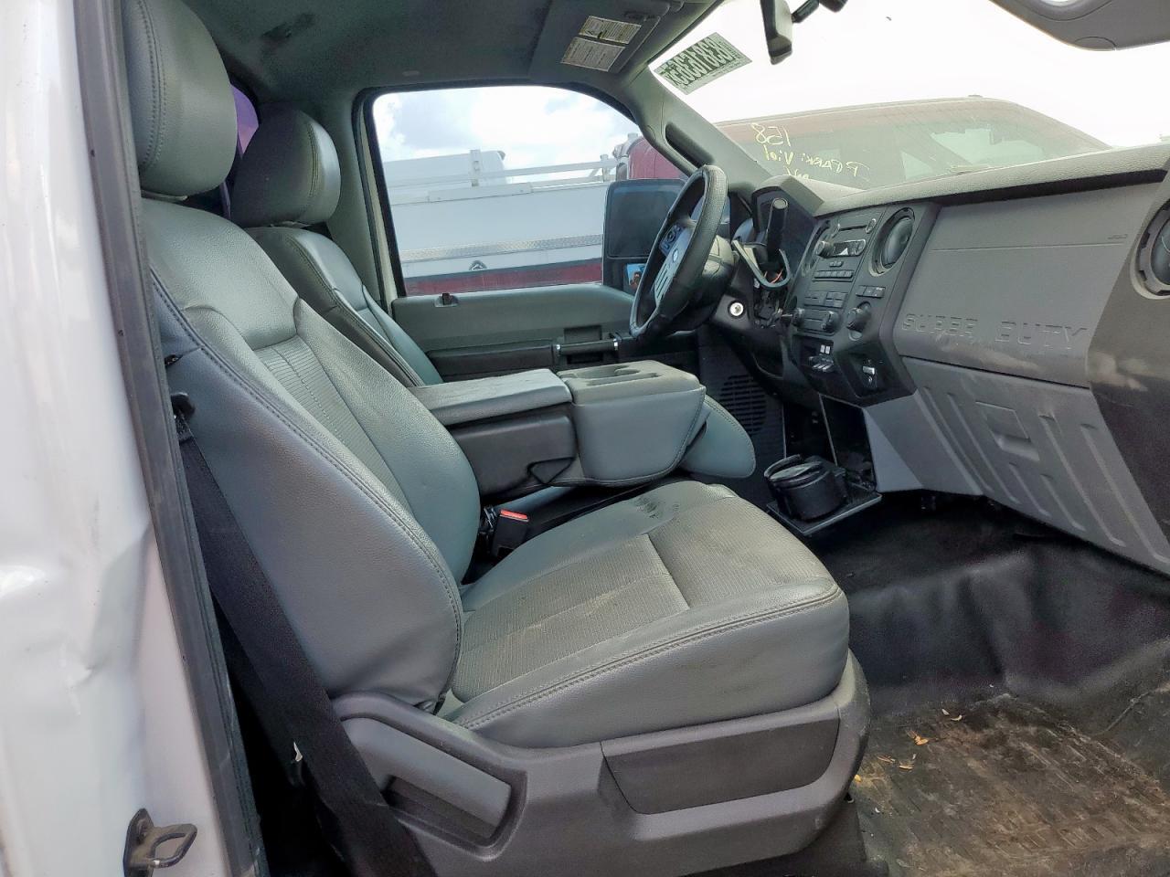 2016 Ford F550 Super Duty - Фото 5