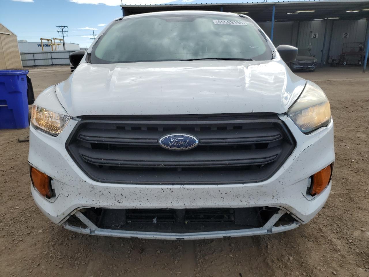 2018 Ford Escape S - Фото 5