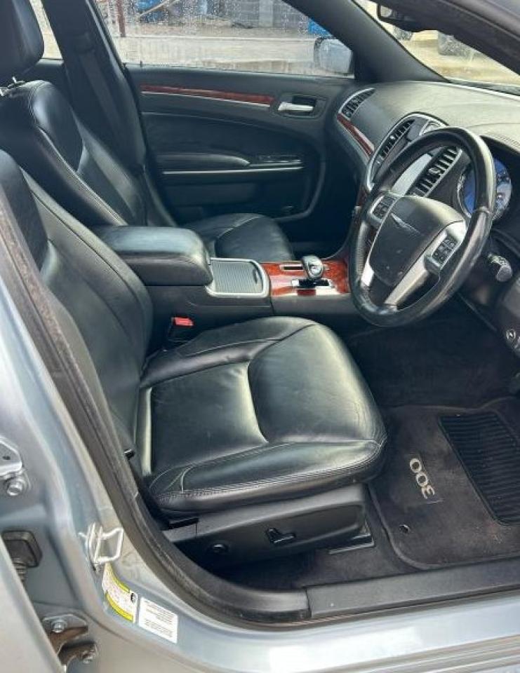 2013 Chrysler 300 - Фото 5