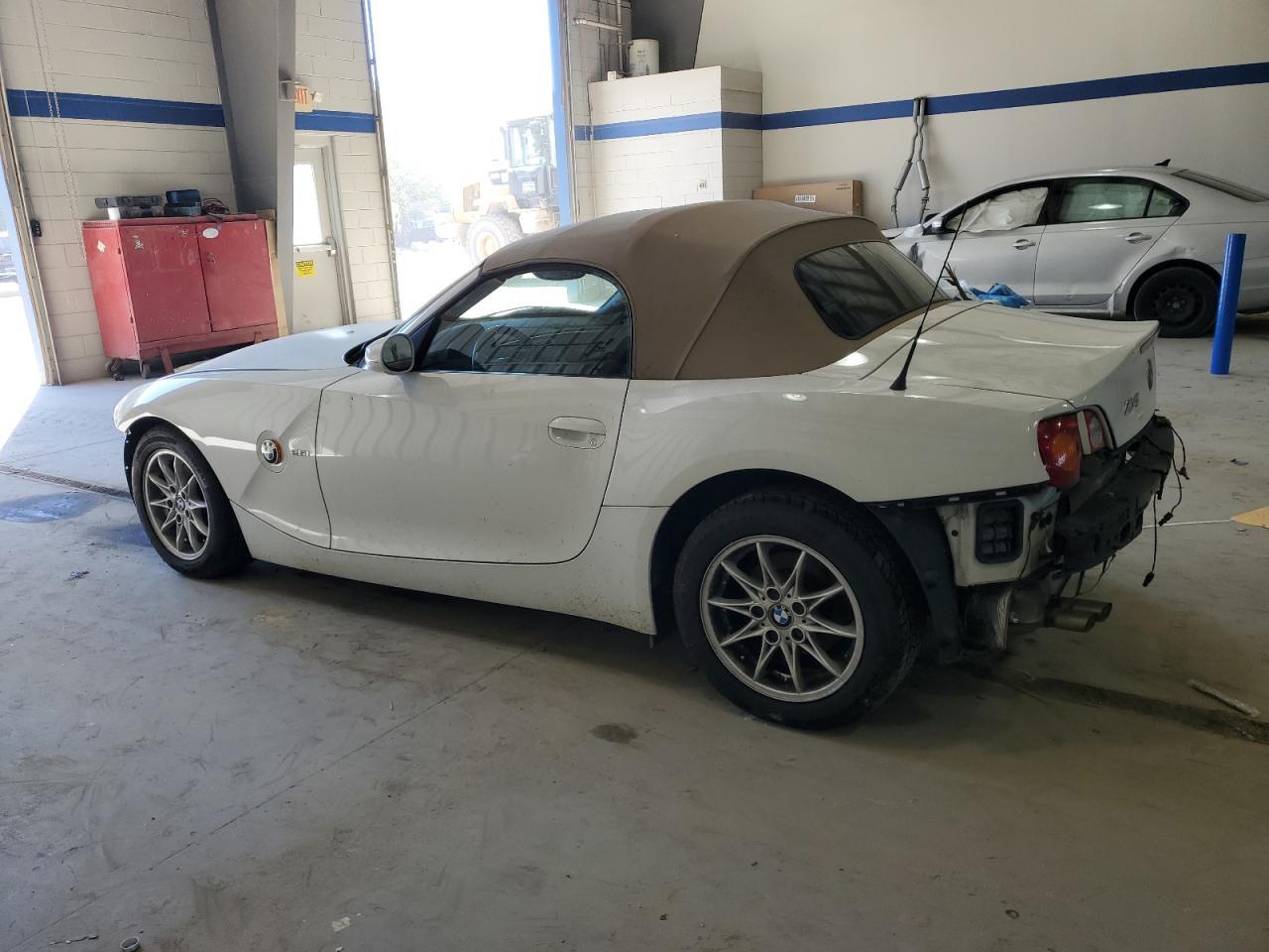 2003 BMW Z4 2.5 - Image 2