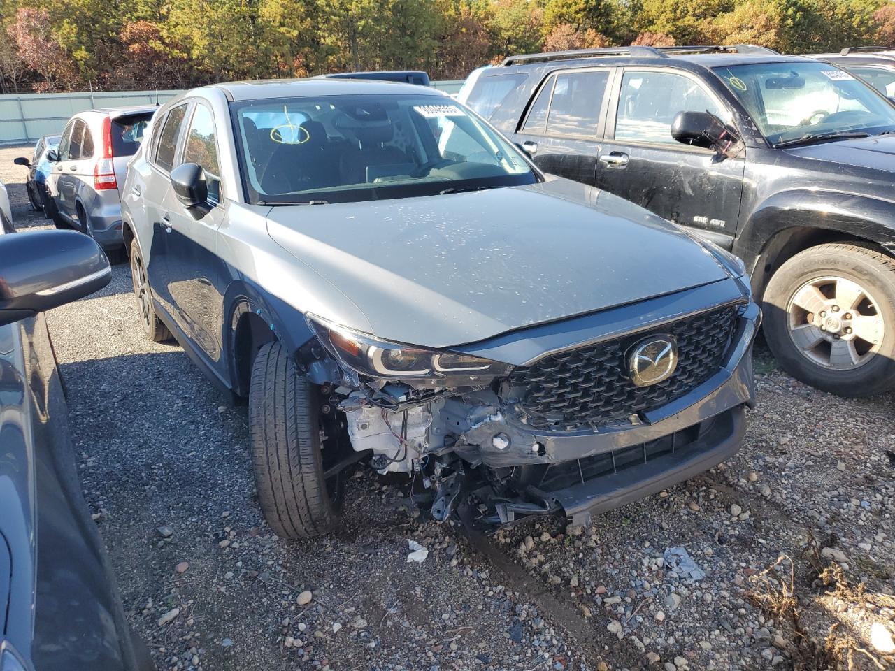 2024 Mazda Cx-5 Preferred - Image 4