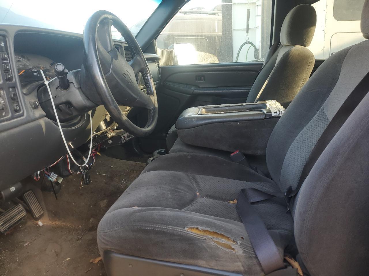 2005 Chevrolet Silverado 3500 Work - Image 7