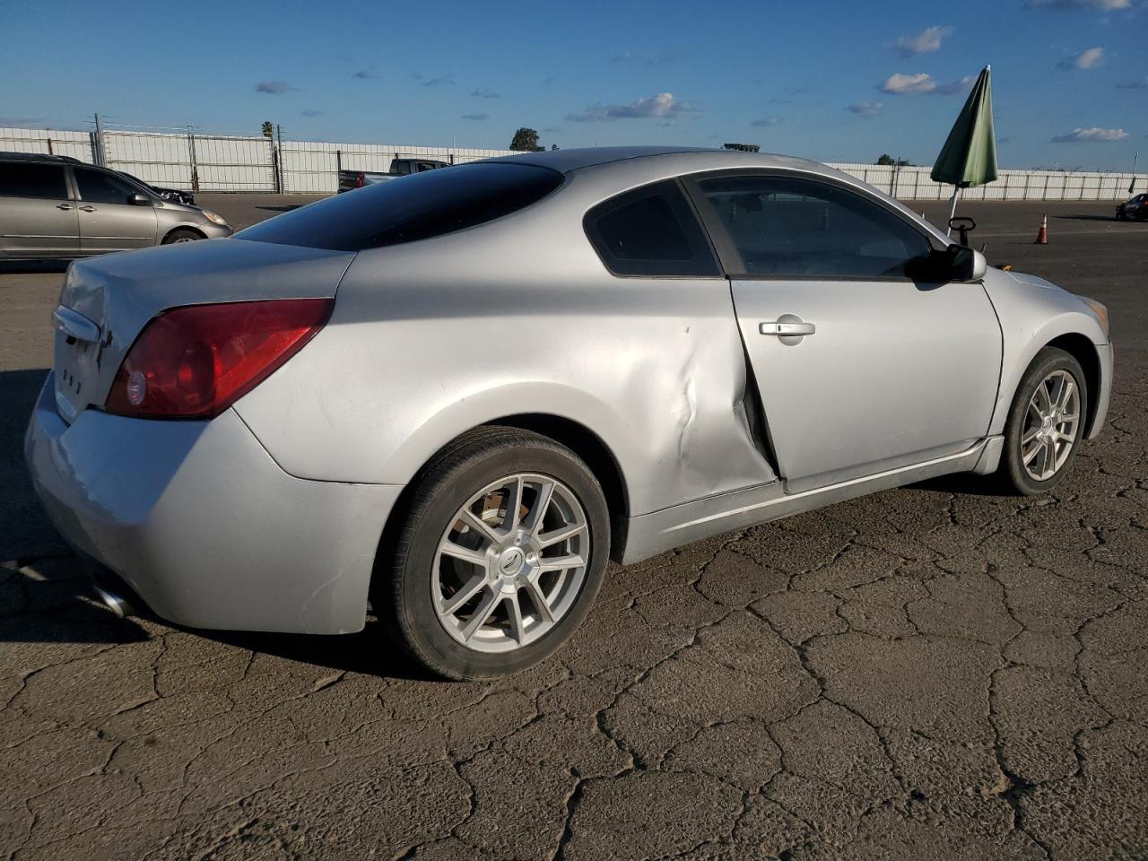 2012 Nissan Altima S - Фото 3