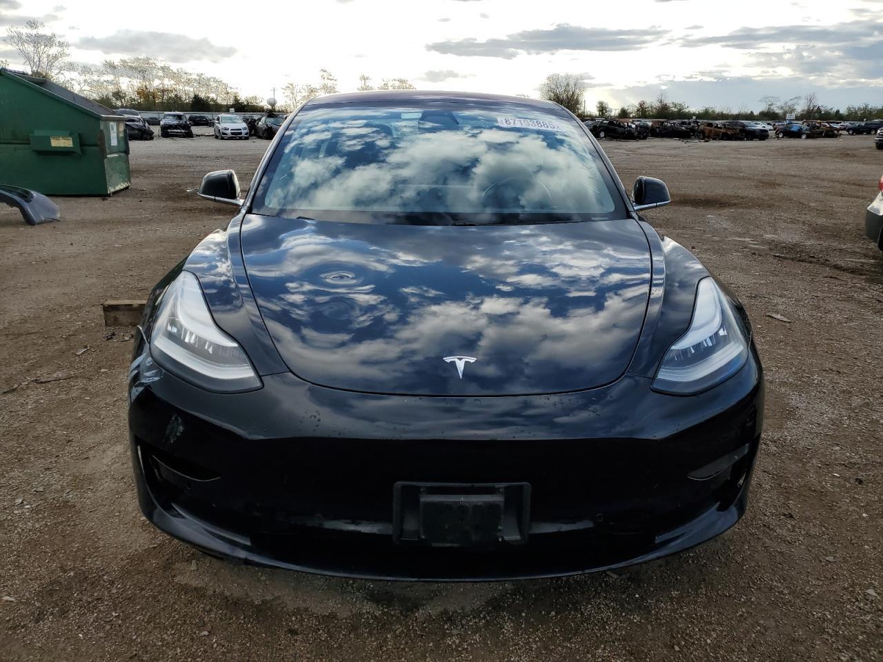 2018 Tesla Model 3 - Image 5
