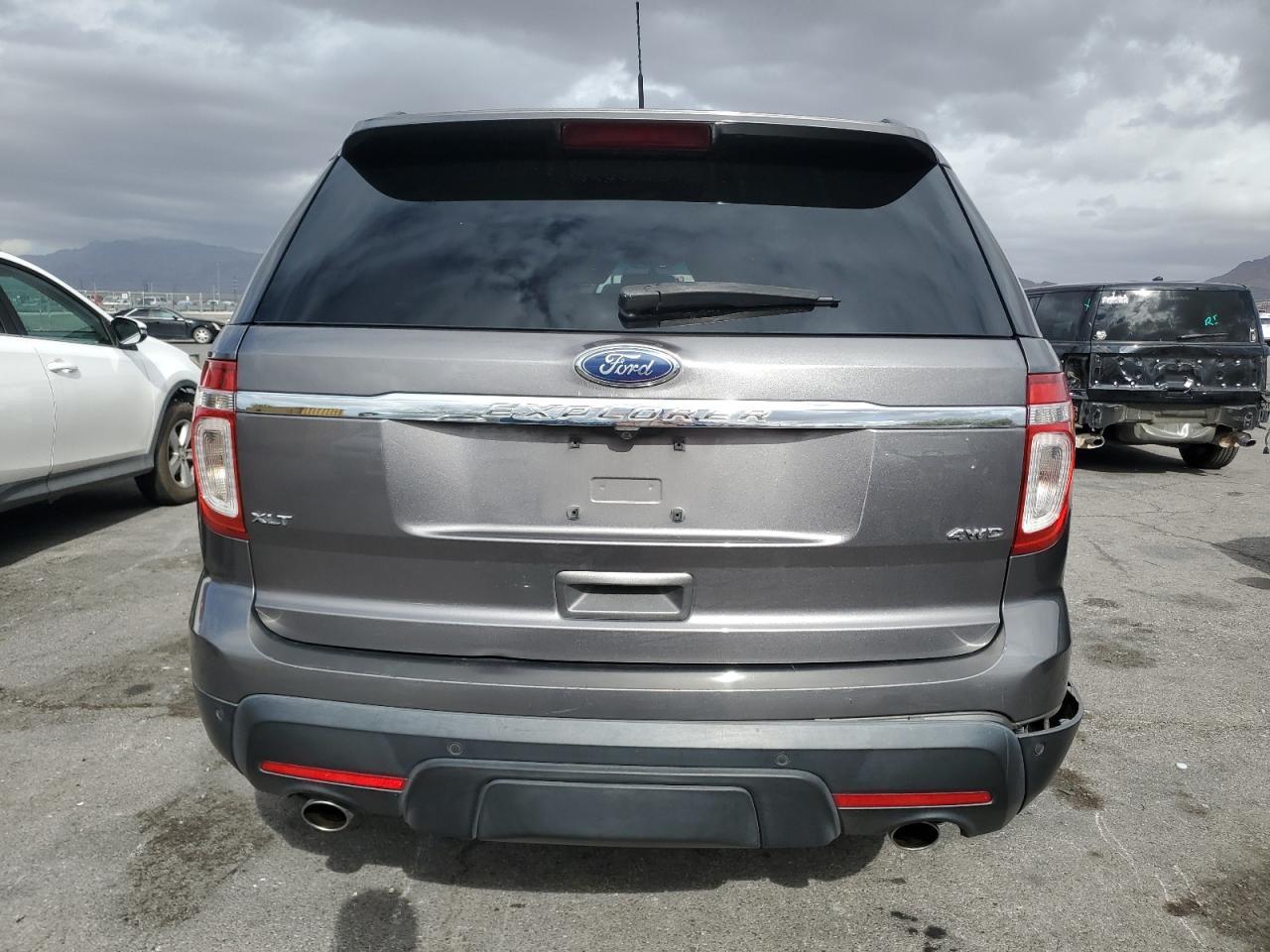 2012 Ford Explorer Xlt - Фото 6