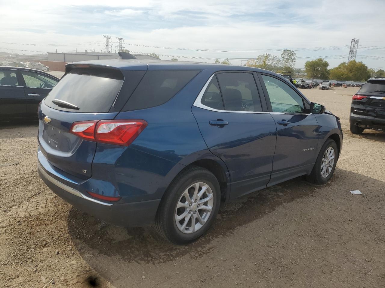 2021 Chevrolet Equinox Lt - Image 3