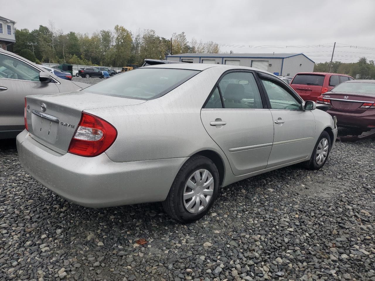 2003 Toyota Camry Le - Фото 3