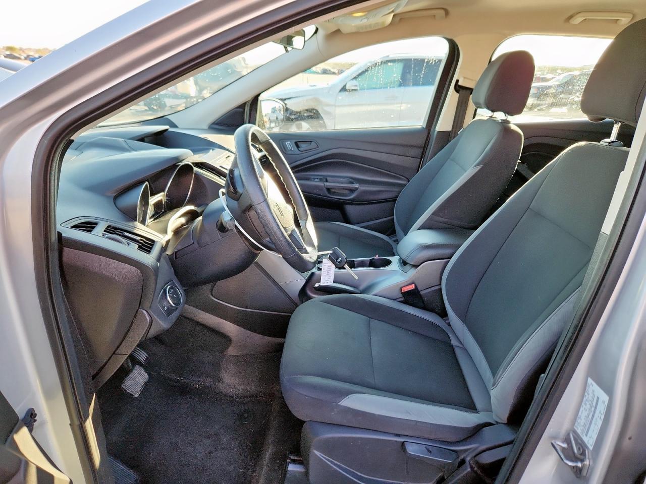 2015 Ford Escape S - Image 7