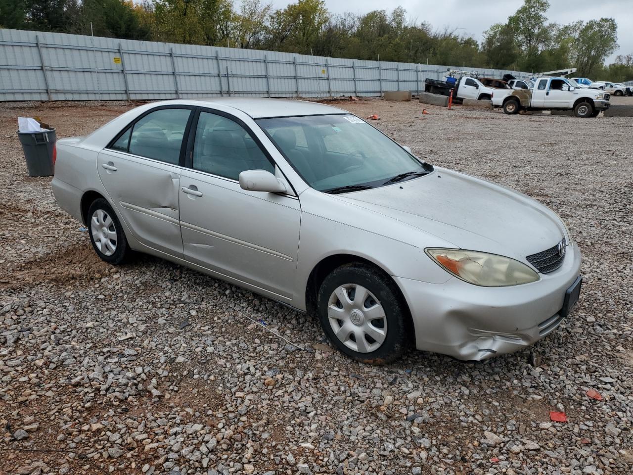 2004 Toyota Camry Le - Фото 4