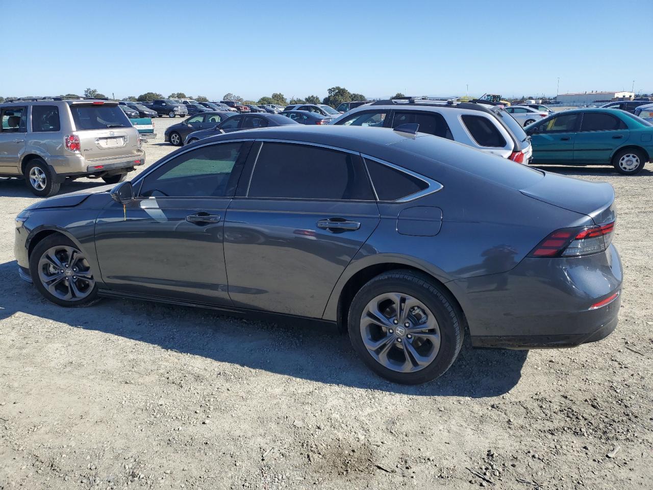 2025 Honda Accord Hybrid Exl - Image 2