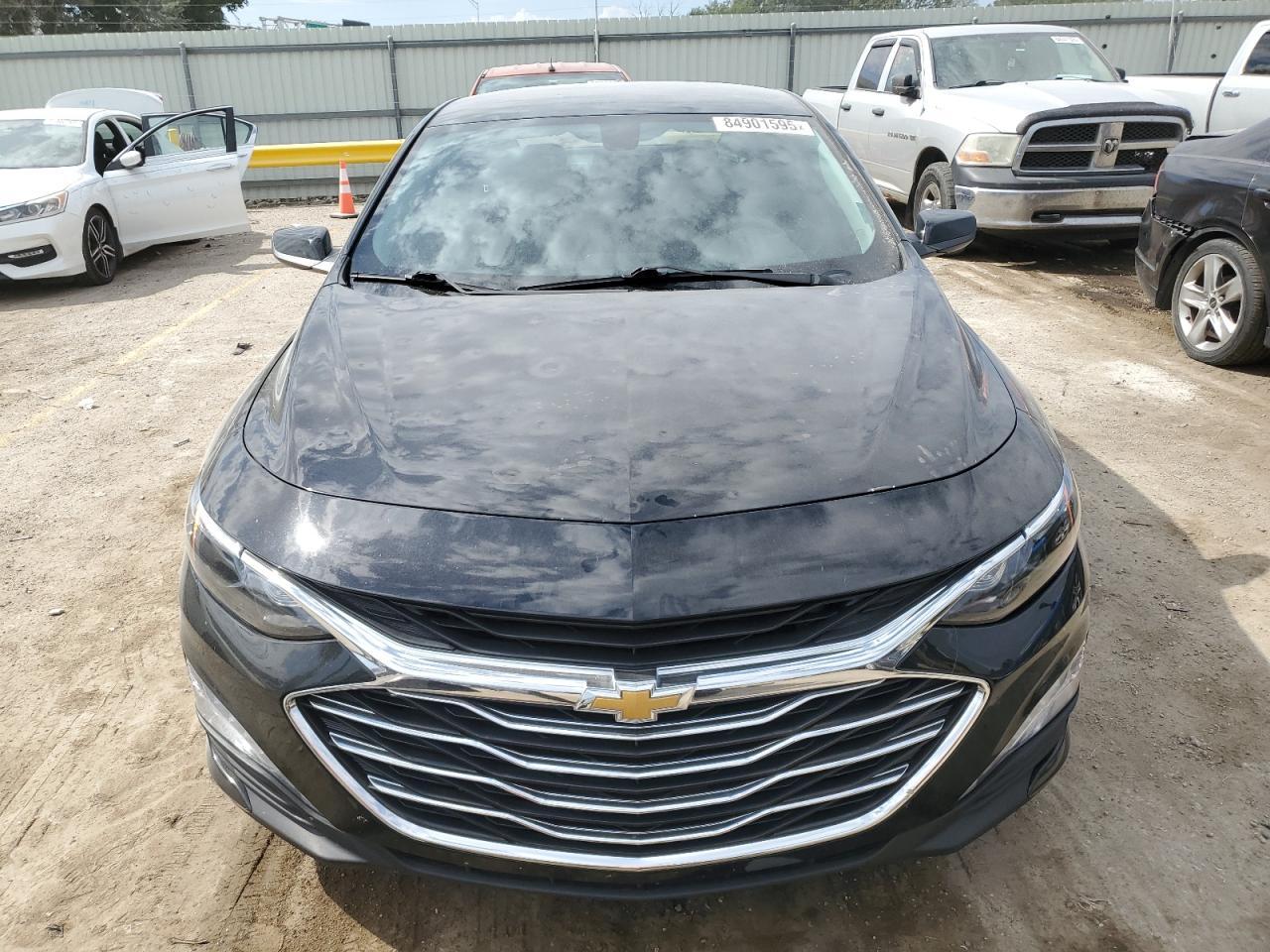 2022 Chevrolet Malibu Lt - Фото 5