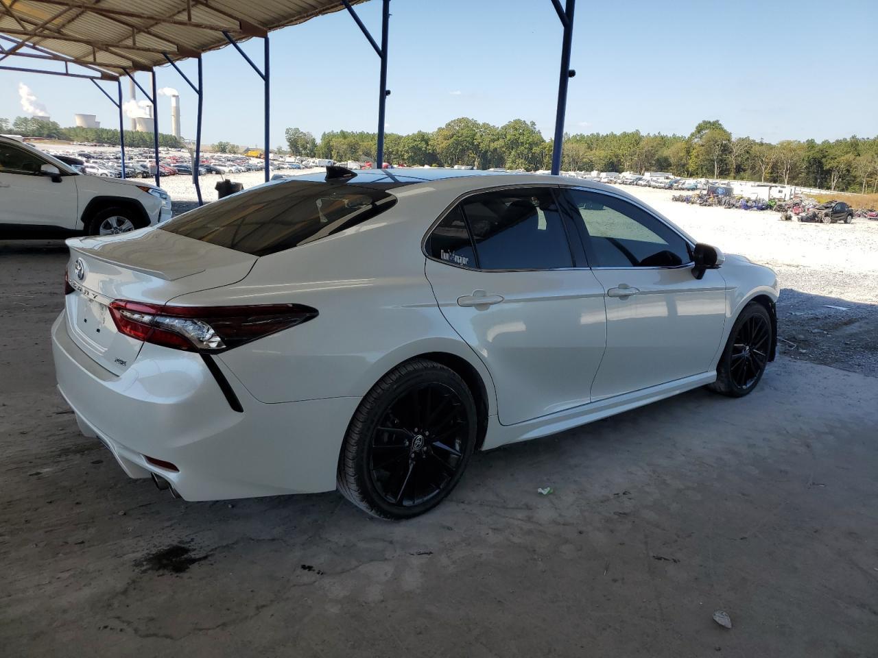 2021 Toyota Camry Xse - Фото 3