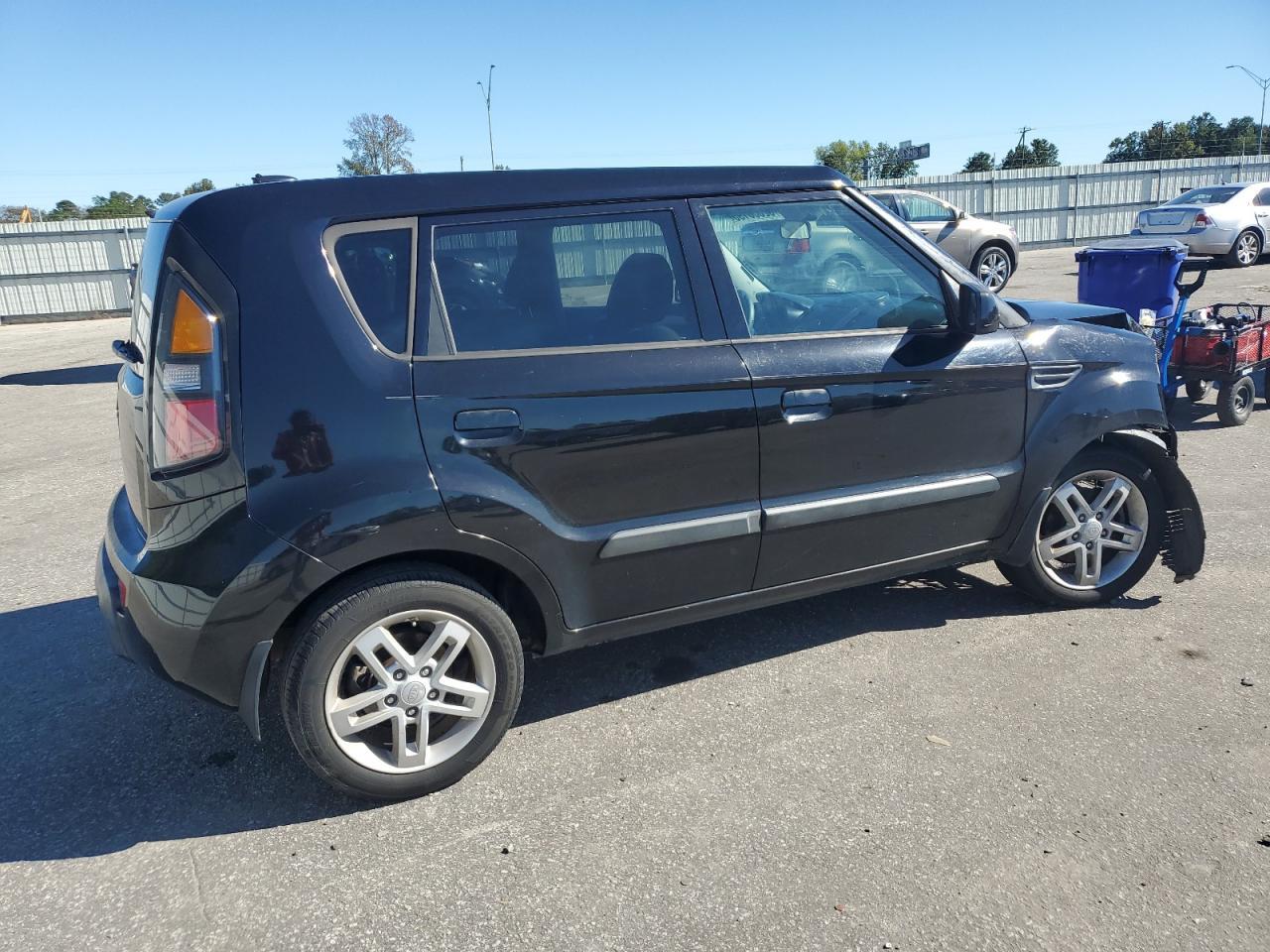 2010 Kia Soul + - Фото 3