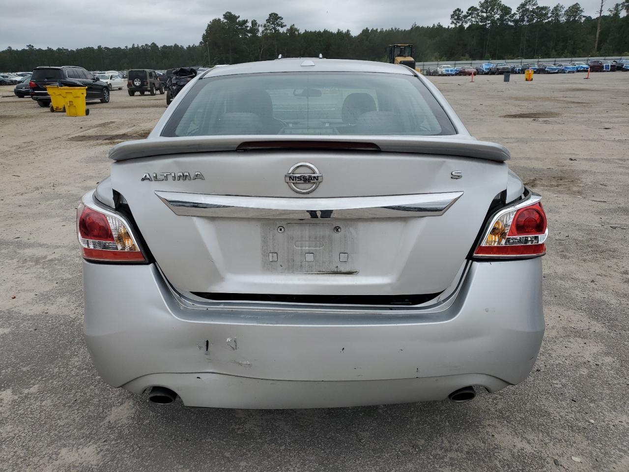 2015 Nissan Altima 2.5 - Фото 6