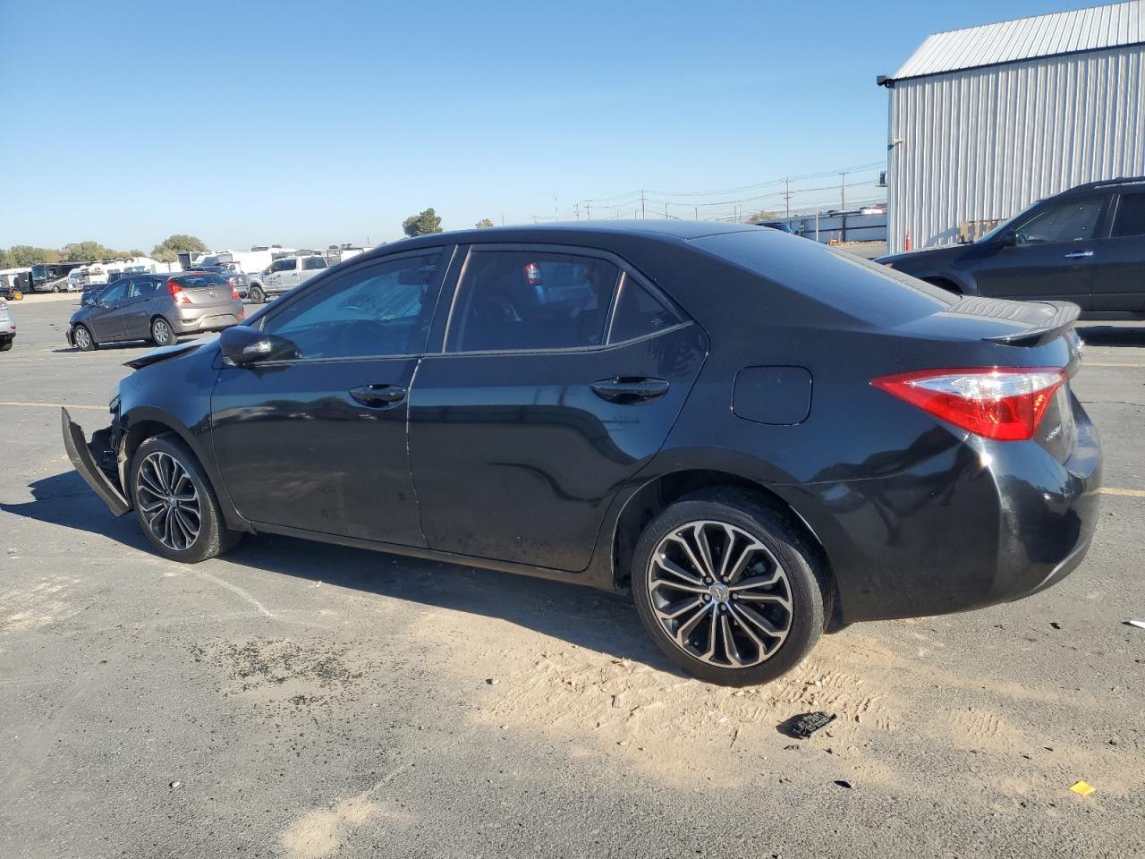 2015 Toyota Corolla L - Фото 2