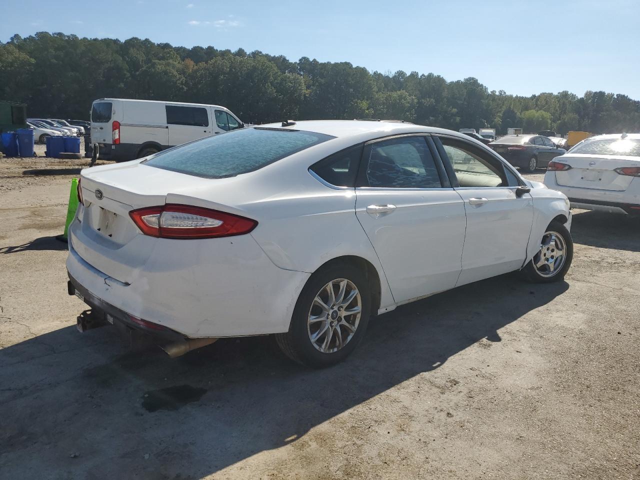 2016 Ford Fusion S - Image 3