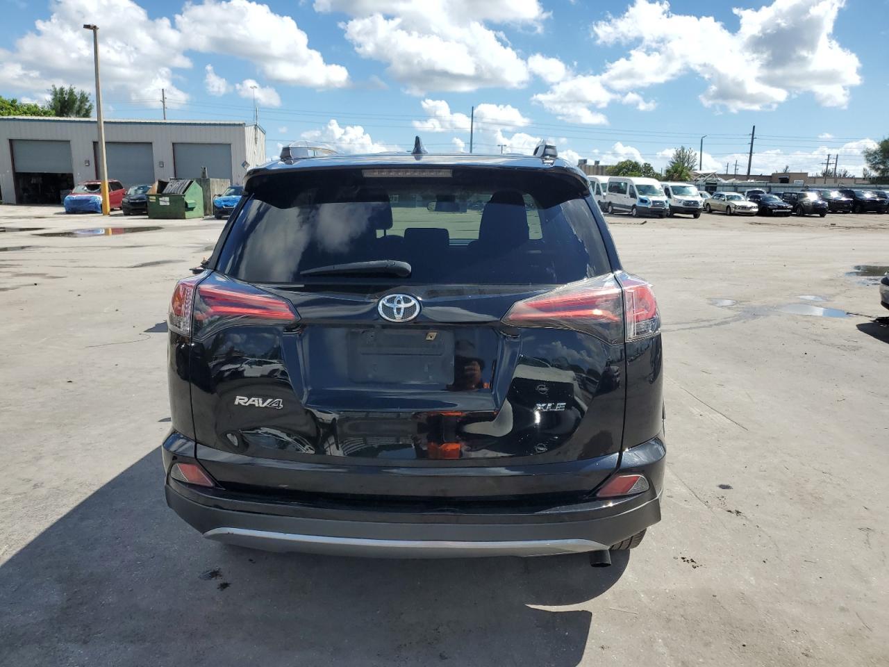 2018 Toyota Rav4 Adventure - Image 6