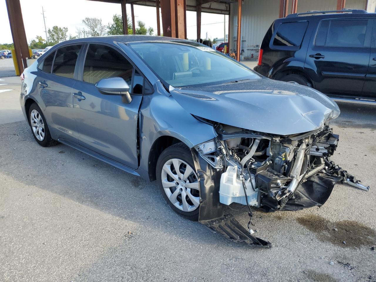 2021 Toyota Corolla Le - Фото 4