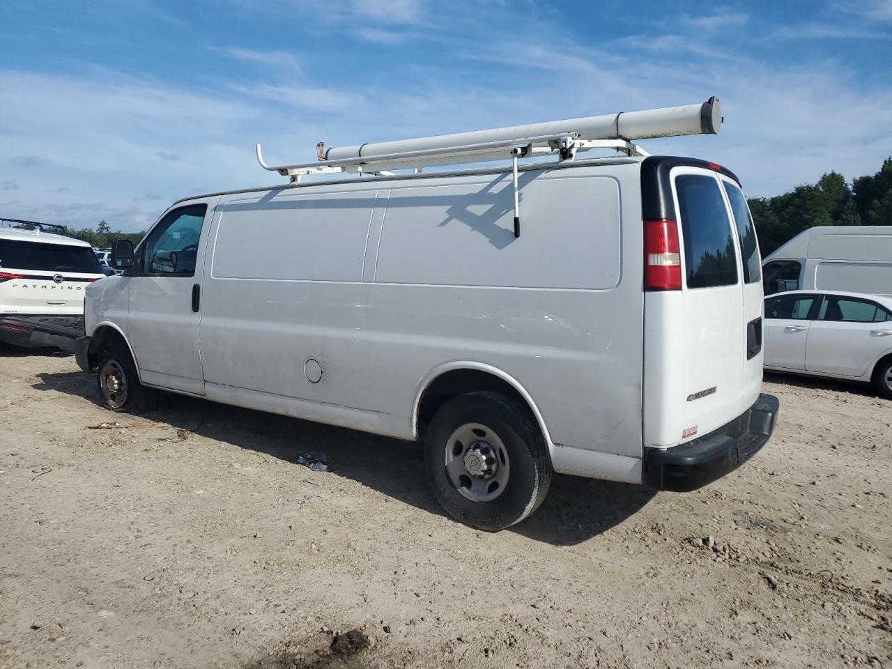 2013 Chevrolet Express G2500 - Image 2