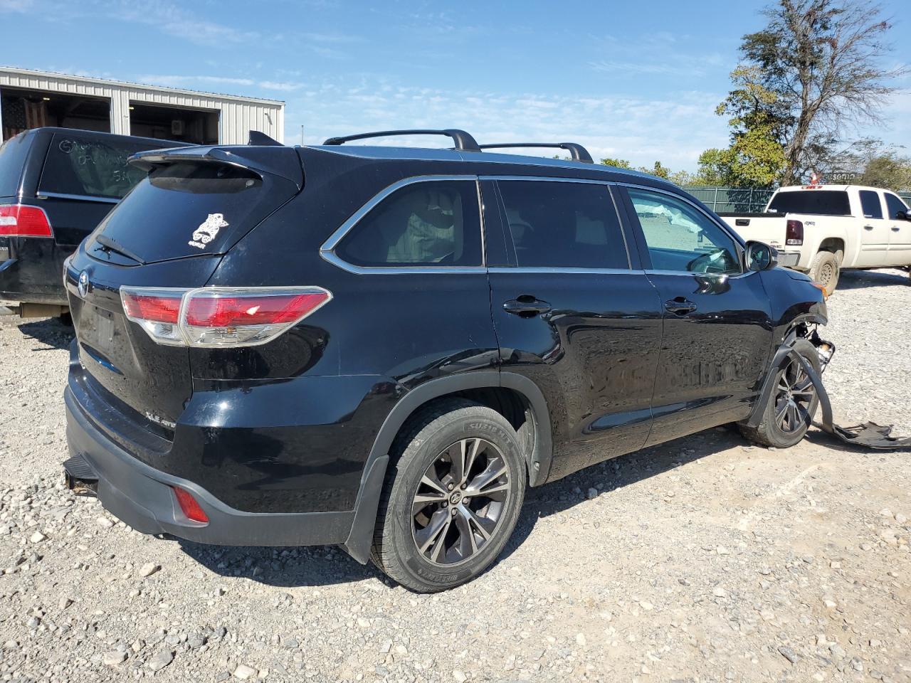 2016 Toyota Highlander Xle - Фото 3