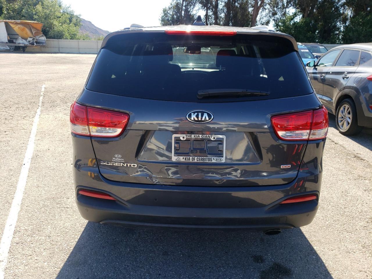 2017 Kia Sorento Lx - Фото 6