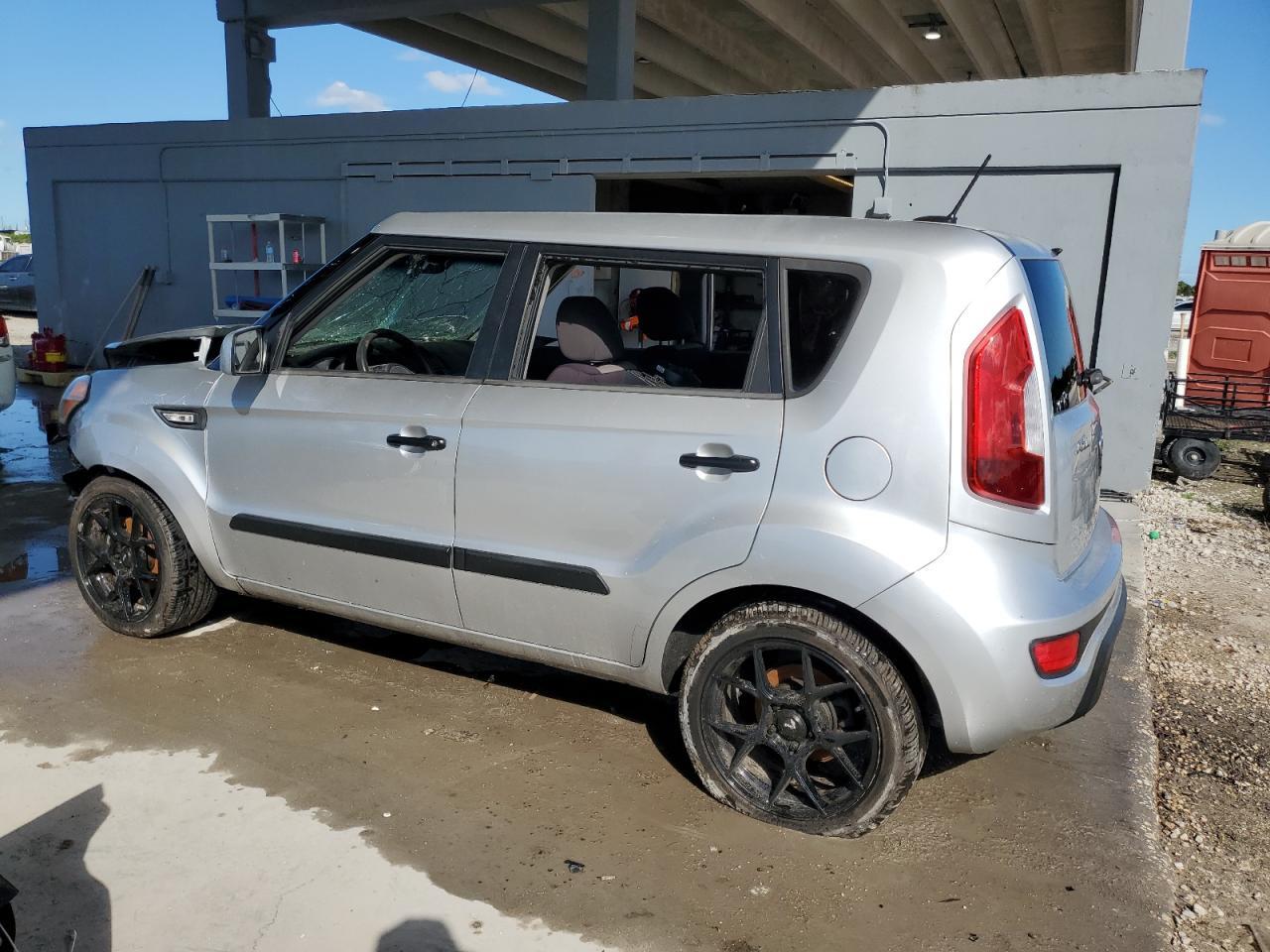 2012 Kia Soul - Image 2