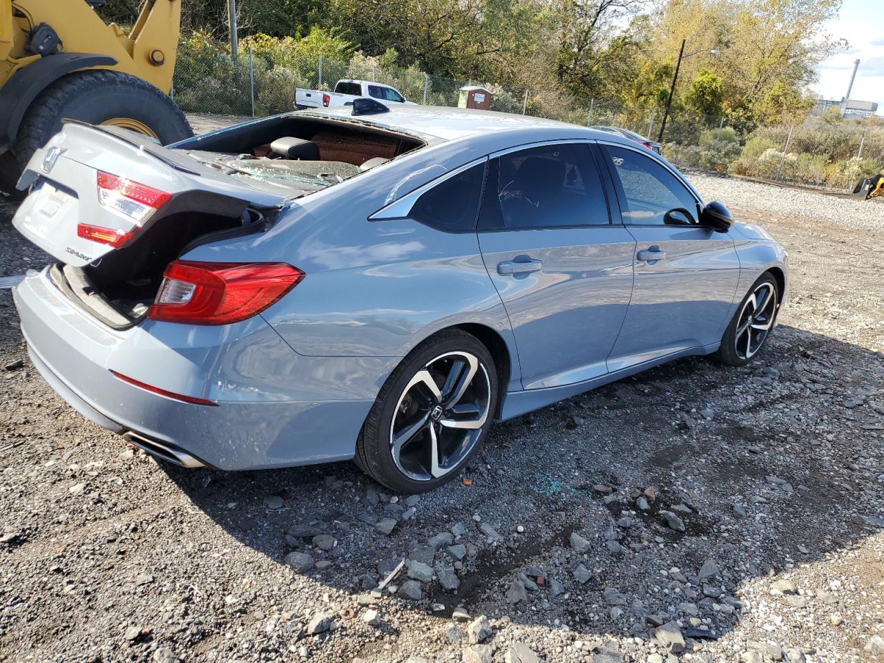 2022 Honda Accord Sport - Фото 3