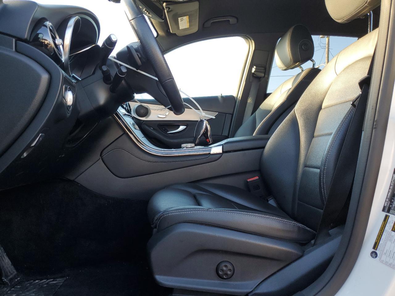 2019 Mercedes-Benz Glc 300 4Matic - Image 7