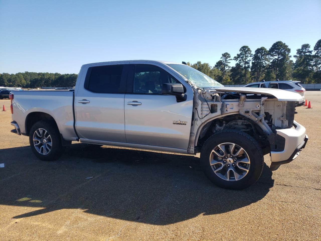 2020 Chevrolet Silverado K1500 Rst - Image 4