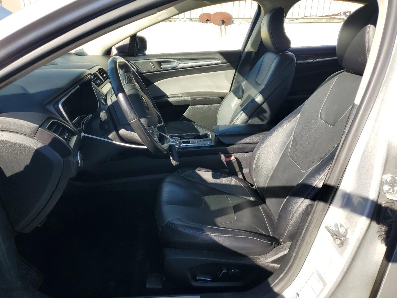 2018 Ford Fusion Titanium/Platinum Hev - Фото 7