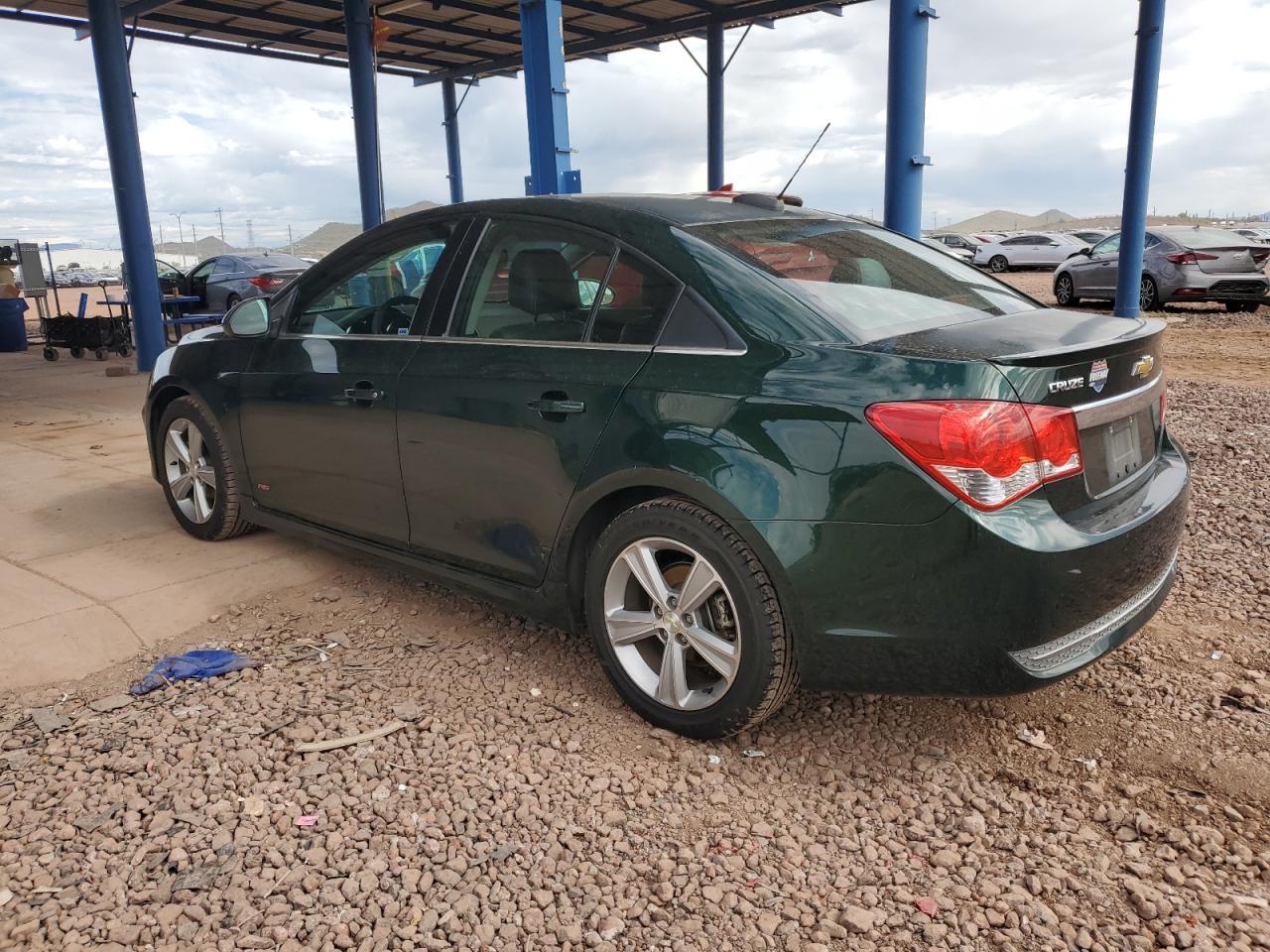 2015 Chevrolet Cruze Lt - Image 2