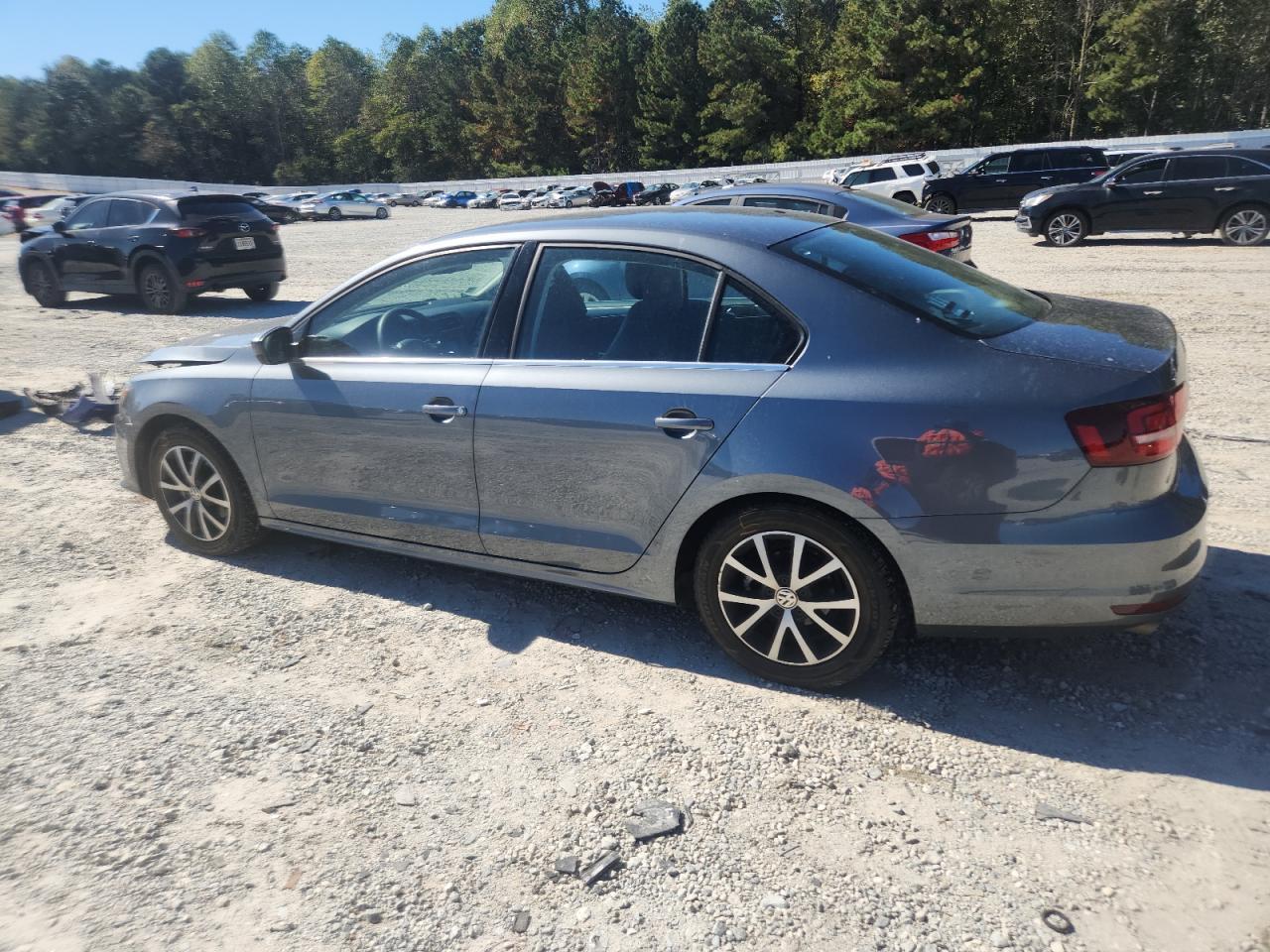 2017 Volkswagen Jetta S - Фото 2