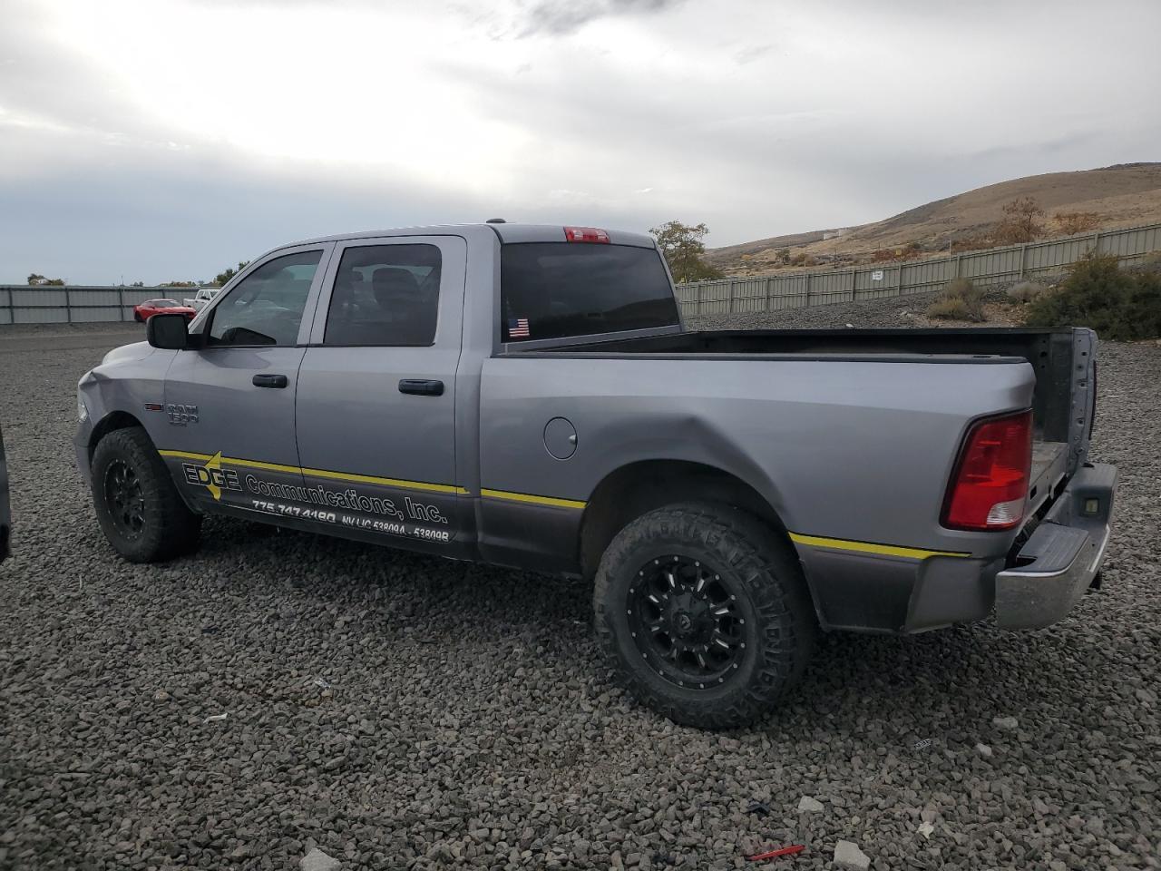 2019 Ram 1500 Classic Tradesman - Фото 2