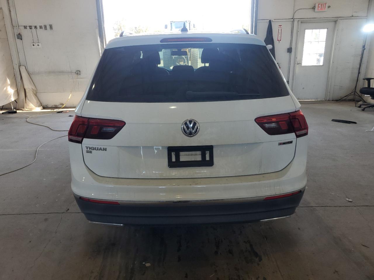 2020 Volkswagen Tiguan Se - Фото 6