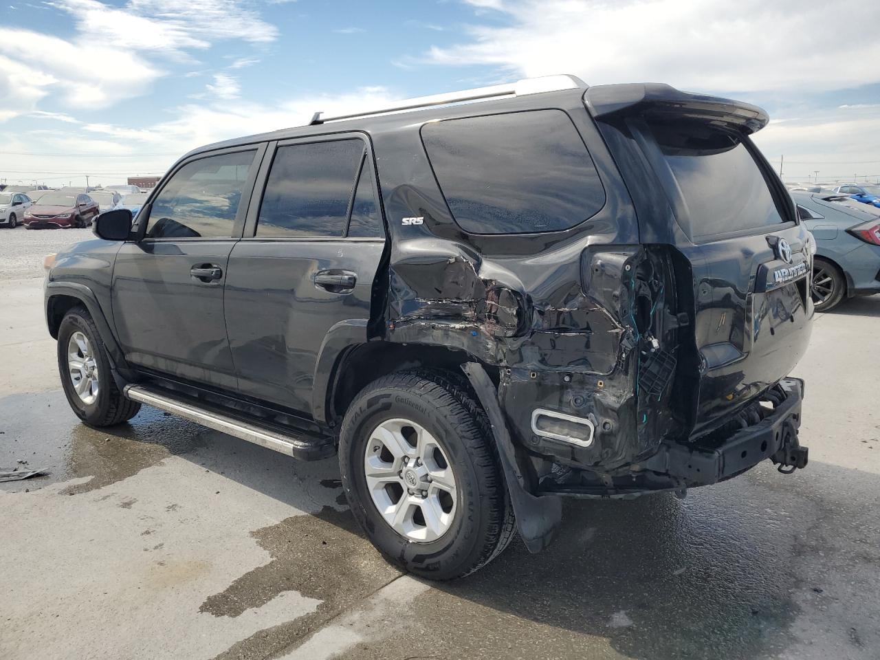 2014 Toyota 4Runner Sr5 - Image 2