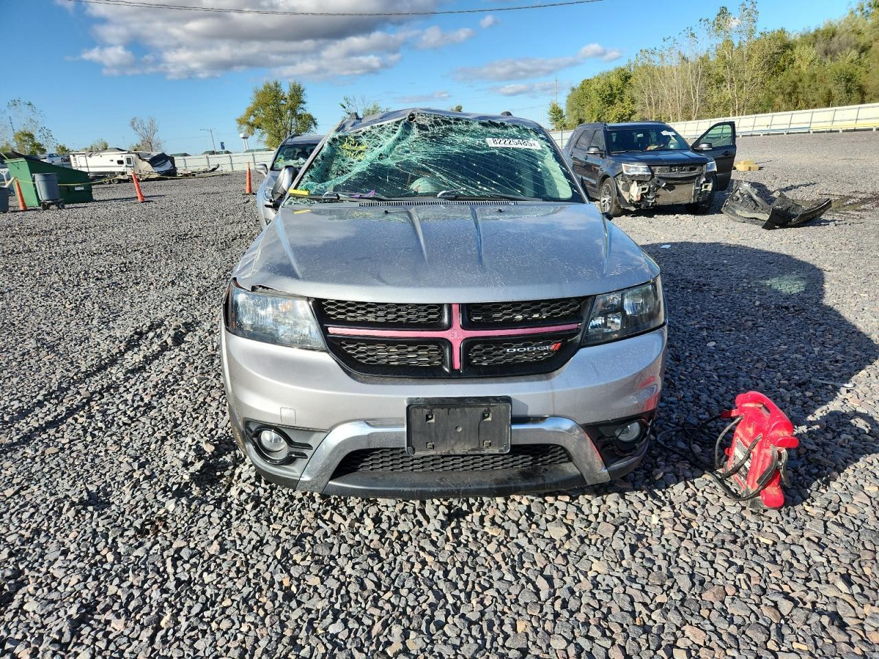 2016 Dodge Journey Crossroad - Image 5