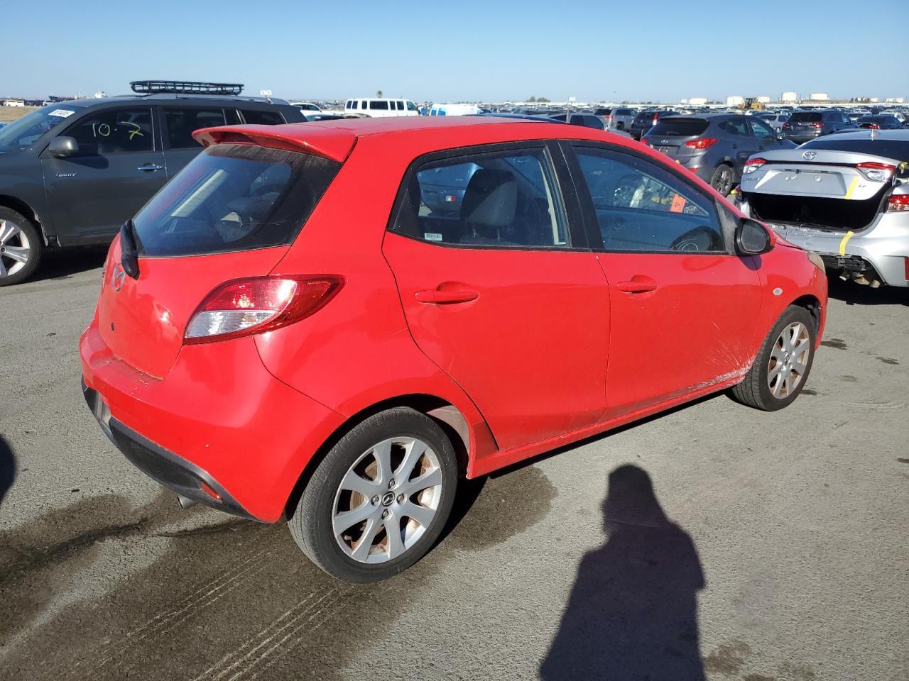 2013 Mazda Mazda2 - Фото 3