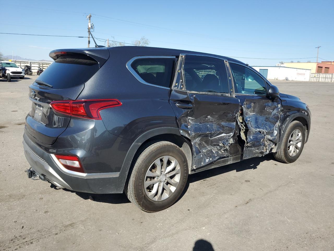 2020 Hyundai Santa Fe Se - Image 3