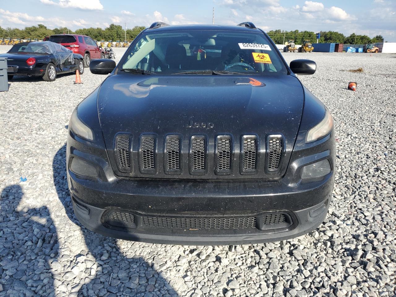 2016 Jeep Cherokee Sport - Фото 5