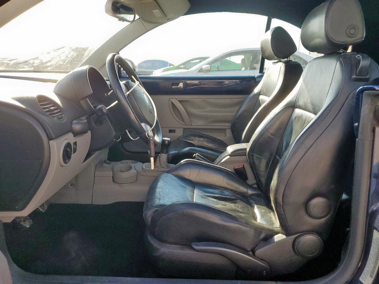 2004 Volkswagen New Beetle Gls - Фото 7