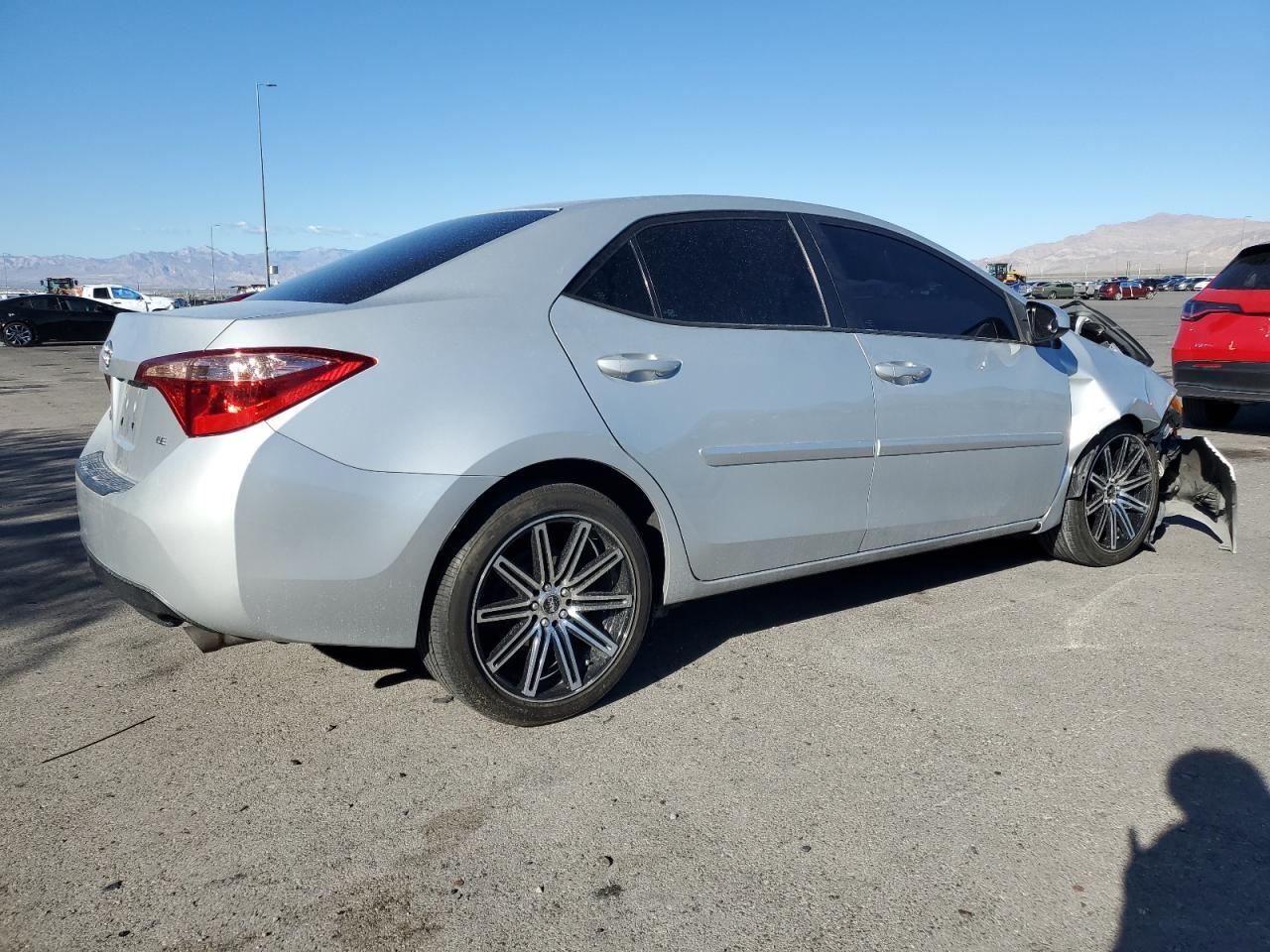 2018 Toyota Corolla L - Фото 3