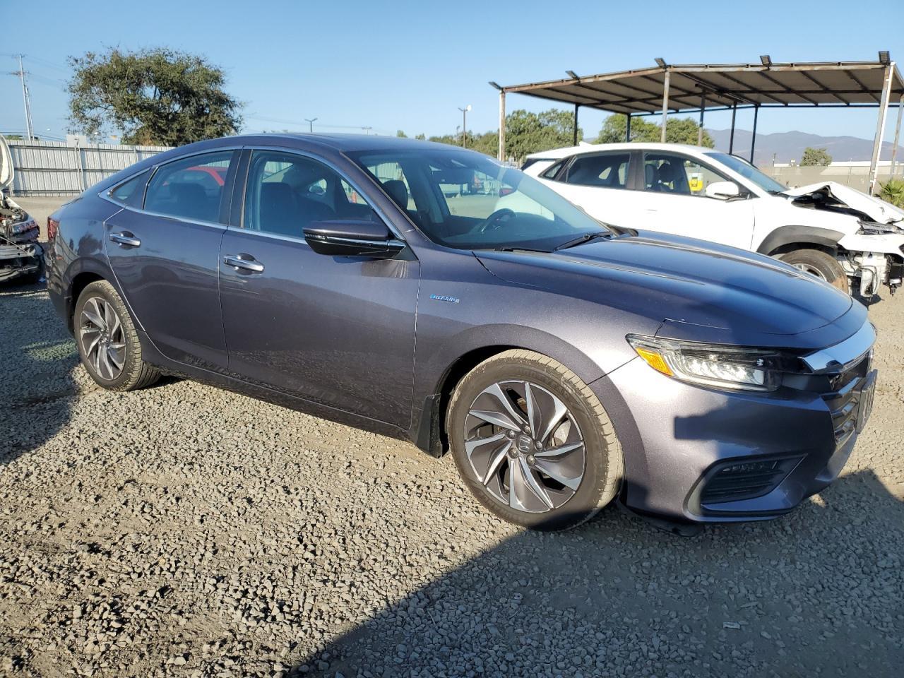2021 Honda Insight Touring - Фото 4