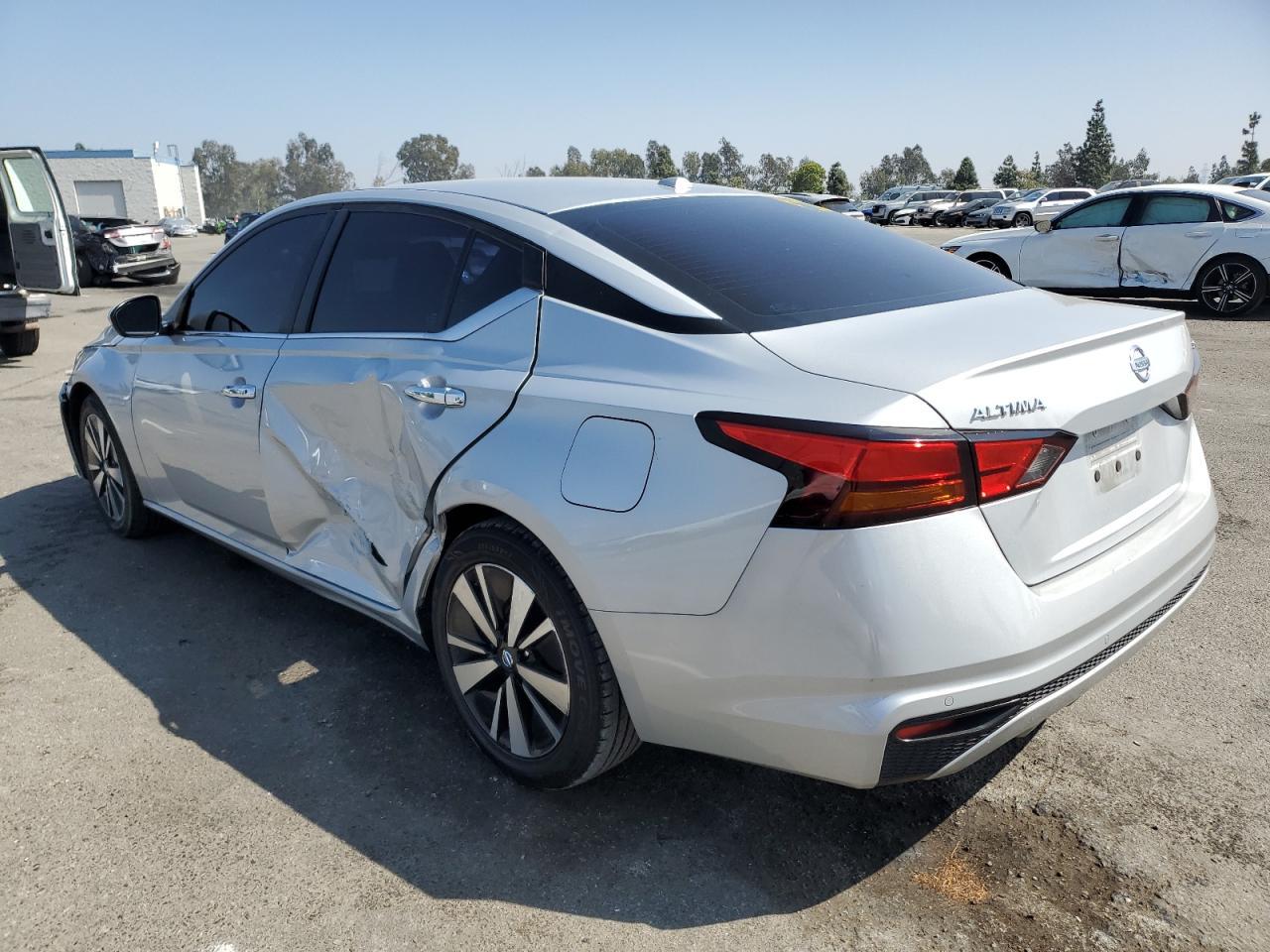 2021 Nissan Altima Sv - Фото 2