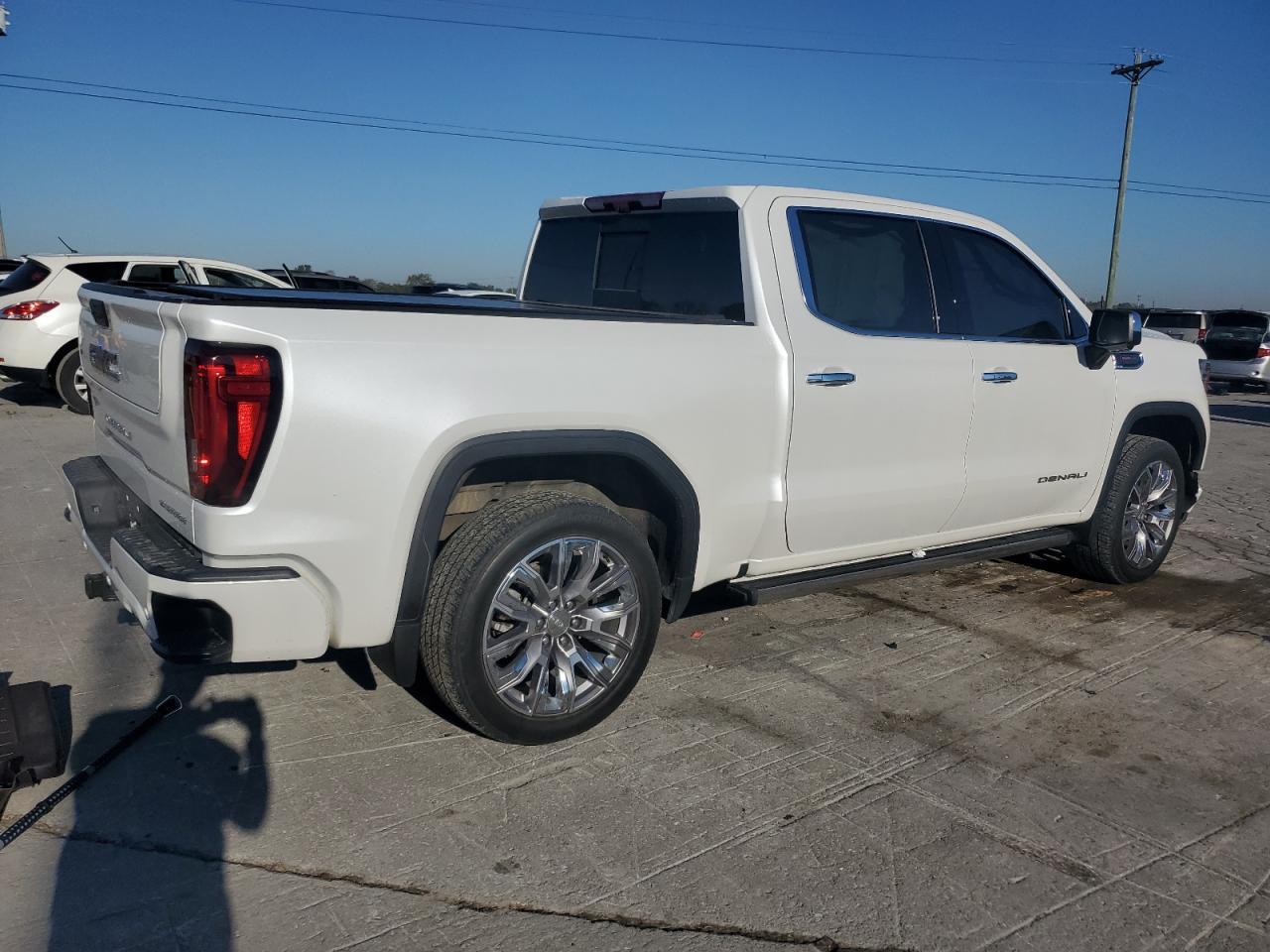 2023 GMC Sierra K1500 Denali - Фото 3