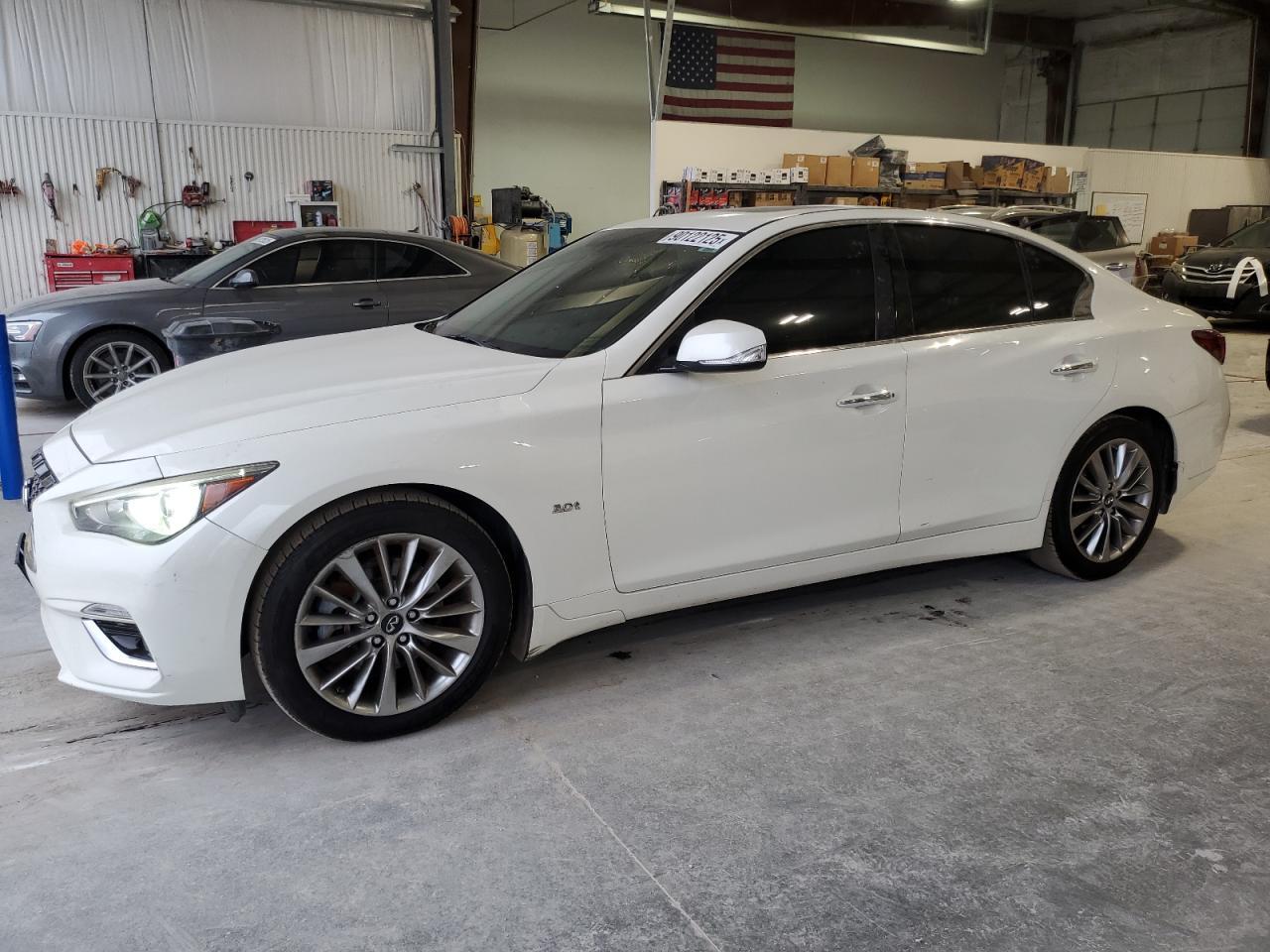 2018 Infiniti Q50 Luxe