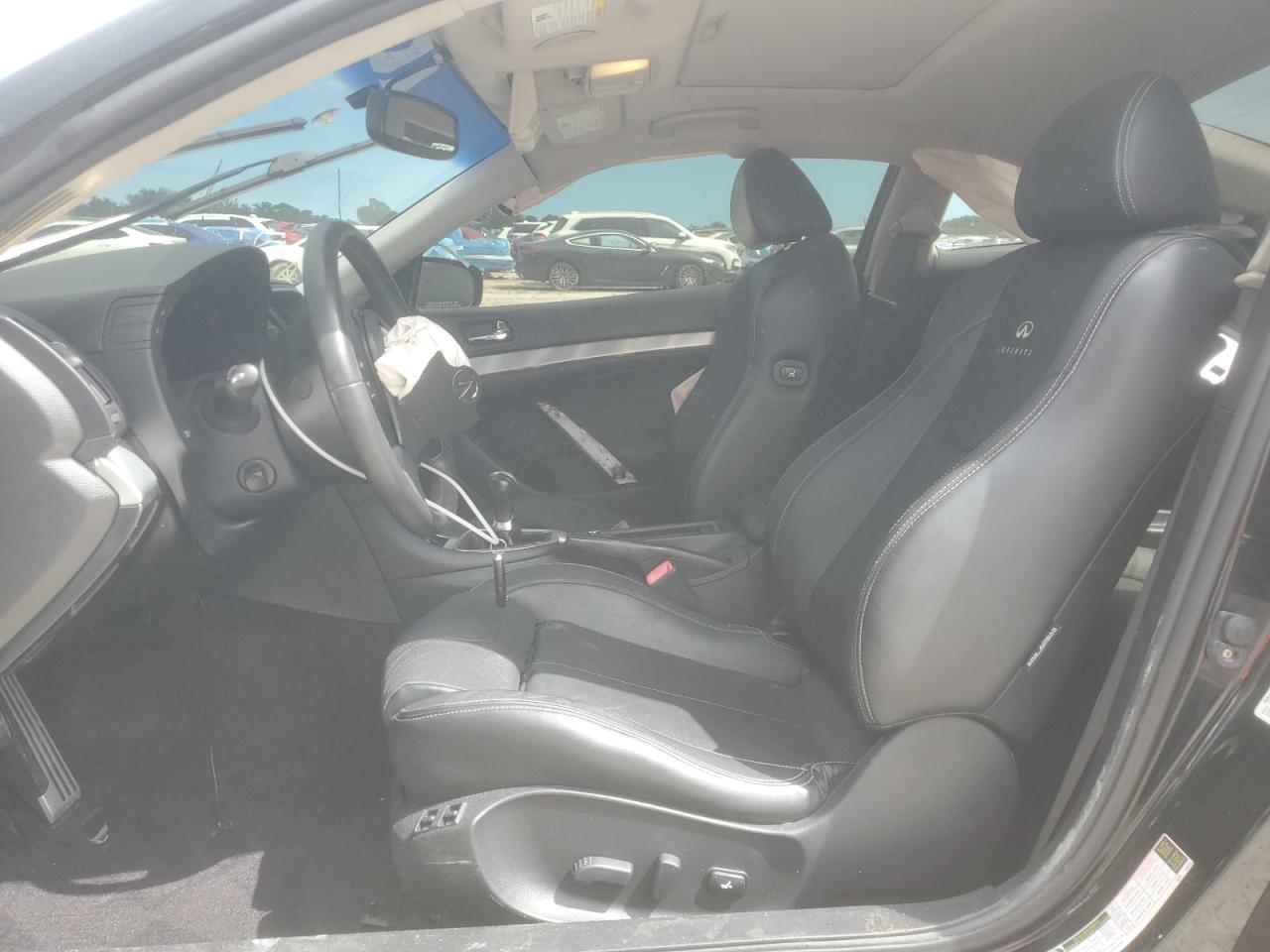 2014 Infiniti Q60 Journey - Image 7