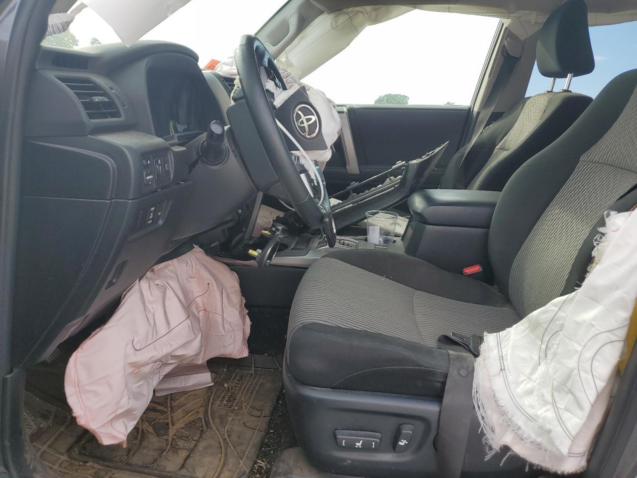 2023 Toyota 4Runner Se - Image 7