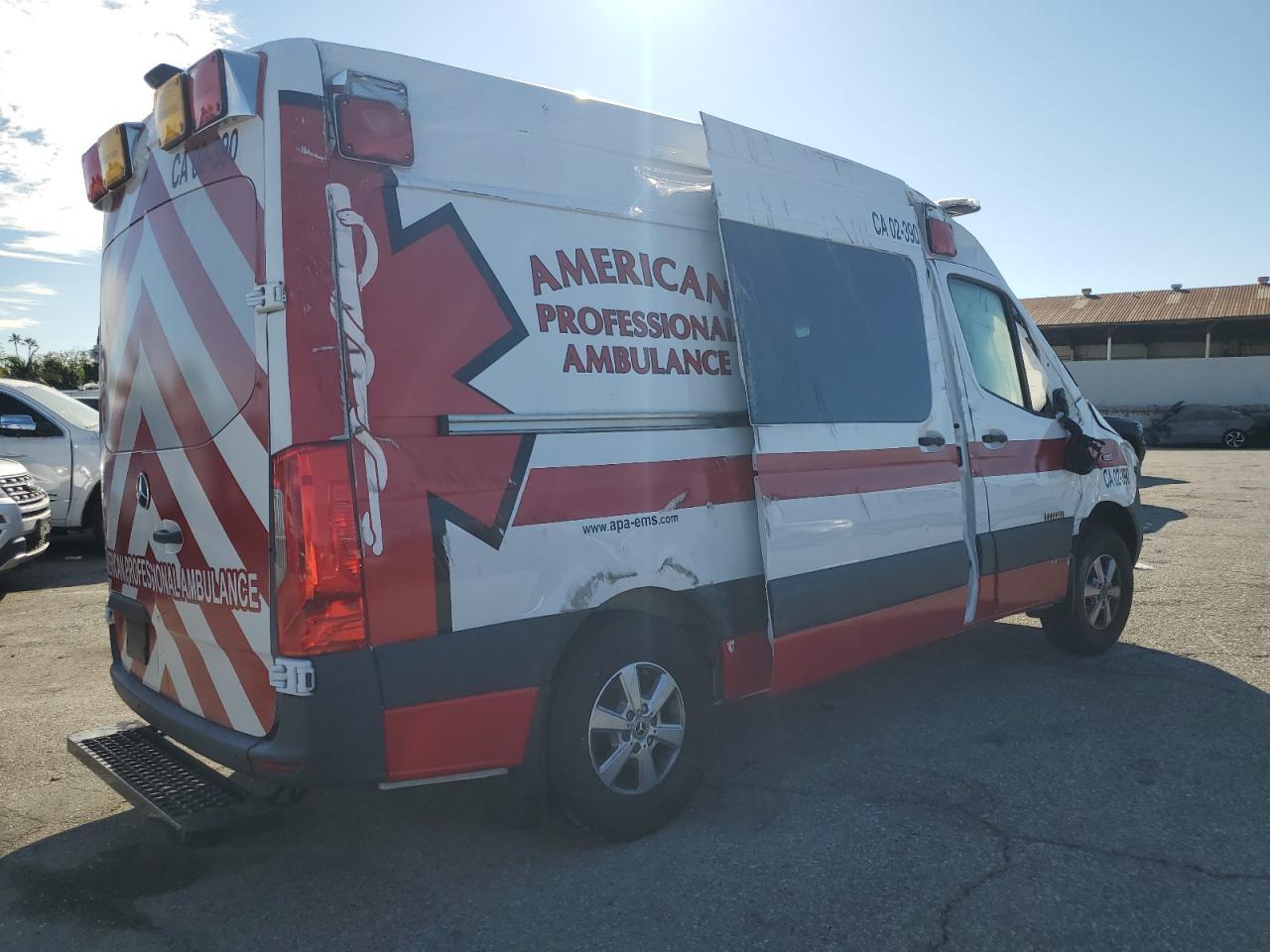 2023 Mercedes-Benz Sprinter 2500 - Image 3